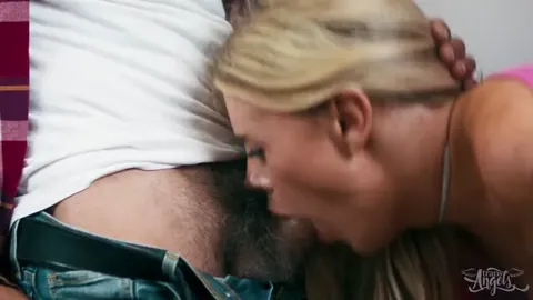 Angellica – Daddy John Parker – Savage – Kostenloser Trans-Porno – TransFlix