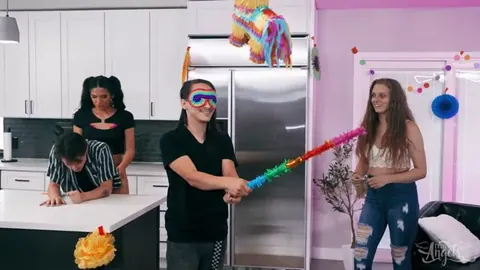 Zariah Aura und Joey Michaels – Kostenloser Trans-Porno – TransFlix