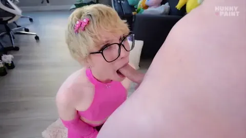 La bimba della confraternita Hunnypaint si fa succhiare e farsi scopare – Porno XXX Gratis – TransFap