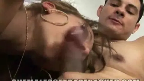 Scopata intensa con una tettona con il cazzo