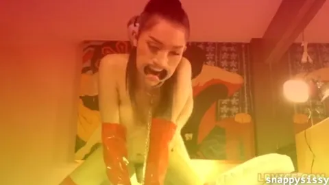 Dipendenza da *Sissygasm* con ipnosi e flash
