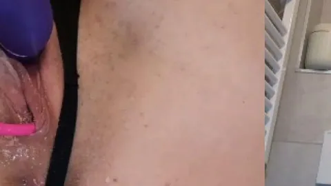 Masturbazione In Contemporanea Con Doppio Orgasmo