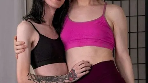 Coinquiline Trans Arrapata intensa sborrata anale dopo Yoga Lezioni